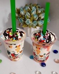 میلک شیر پسته