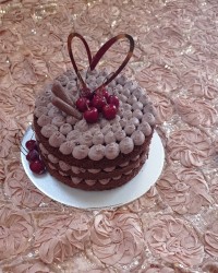 کیک برای تولد زنداداش جون