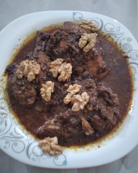 فسنجون خو شمزه ممنون از همرا هیتون دوستان خوبم