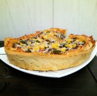 کیک پیتزا با خمیر همه کاره