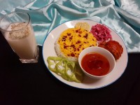 زرشک پلوبامرغ مجلسی