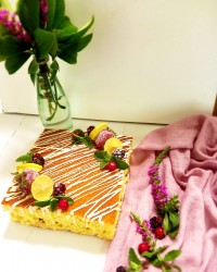 کیک موزی با کرم وانیلی