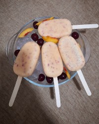 بستنی یخی هلو