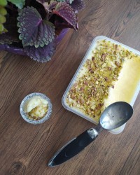 بستنی سنتی (بازاری)