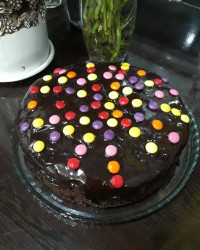 کیک شکلاتی بارویه گاناش بدون فر