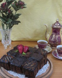 کیک موکا با سس موکا