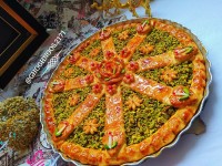 تارت پای سیب دلبر مغزی فراوون گردو باتزئین پسته لطفاتااخر ورق بزنید