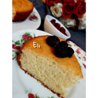 کیک وانیلی نرم