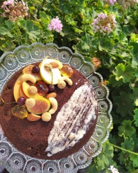 کیک اسفنجی شکلاتی بدون همزن و فر