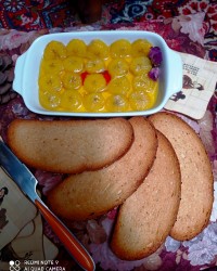 مربای موز با زعفرون و گلاب