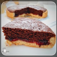 کروستات توت فرنگی