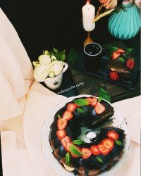 کیک شیر شکلاتی