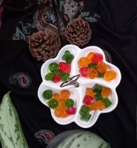 پاستیل ویژه میزتولد