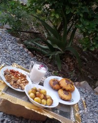 یه حس خوب کنار باغچه ی خونه