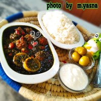 خورش قرمه سبزی با گوشت قلقلی