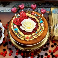 کیک شکلاتی دو تخم مرغی