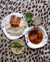 زرشک پلو و مرغ