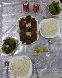 اینم شام دونفره منو همسری ?
