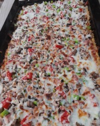 سلام دوستان گلم پیتزا ی مخلوط