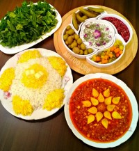 خورشت قیمه با گوشت چرخ کرده
