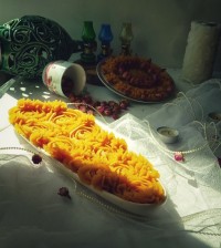 حلوا سوهان لطفاً کپشن خوانده شود