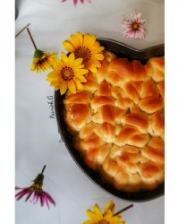 نان سیب گردو و دارچین