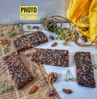 اسنک موز و خرما
