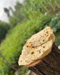 نان داغ کباب داغ