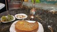 کیک گلاب و زعفرون باطعم وبوی عالی