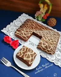 سلام دوستان خوبین خوشین جاتون سبز عاشق این کیک شدم بافت عالی و وصدالبته خوشمزه حتما امتحان کنید....