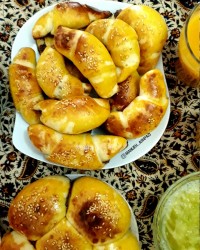نان کروسان شکلاتی