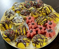 اینم از شیرینی های خوشمزه و خوشگل من♡