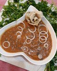 خوراک لوبیا با قارچ
