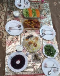 این غذای ما تقدیم نگاه شما