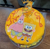 دومین کیک تولد