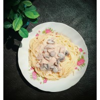 پاستا آلفردو (لطفاً ورق بزنید)