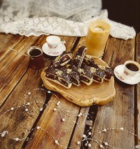 شیرینی بال فرشته لطفاً کپشن خوانده شود