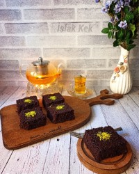 کیک خیس شکلاتی