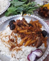 قیمه مرغ