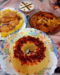 زرشک پلو با مرغ و سیب زمینی سرخ شده با ته دیگ سیب زمینی