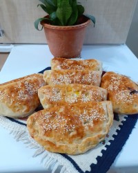 فطیر مغزدار شکلاتی و حلوای