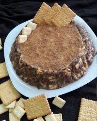 کیک یخچالی گنجدی