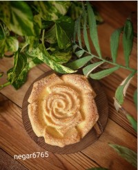 کیک گلاب وزعفرون