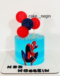 کیک مردعنکبوتی پسرانه