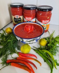 کنسرو گوجه فرنگی