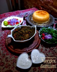 خورشت قرمه سبزی