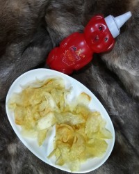 چیپس نمکی ساده ترد و خوشمزه