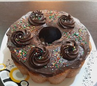 کیک شکلاتی با گاناش شکلاتی