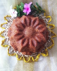 کیک هویچ و گردو