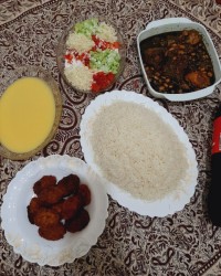 شام قورمه سبزی جانان شامی فرنی سالاد